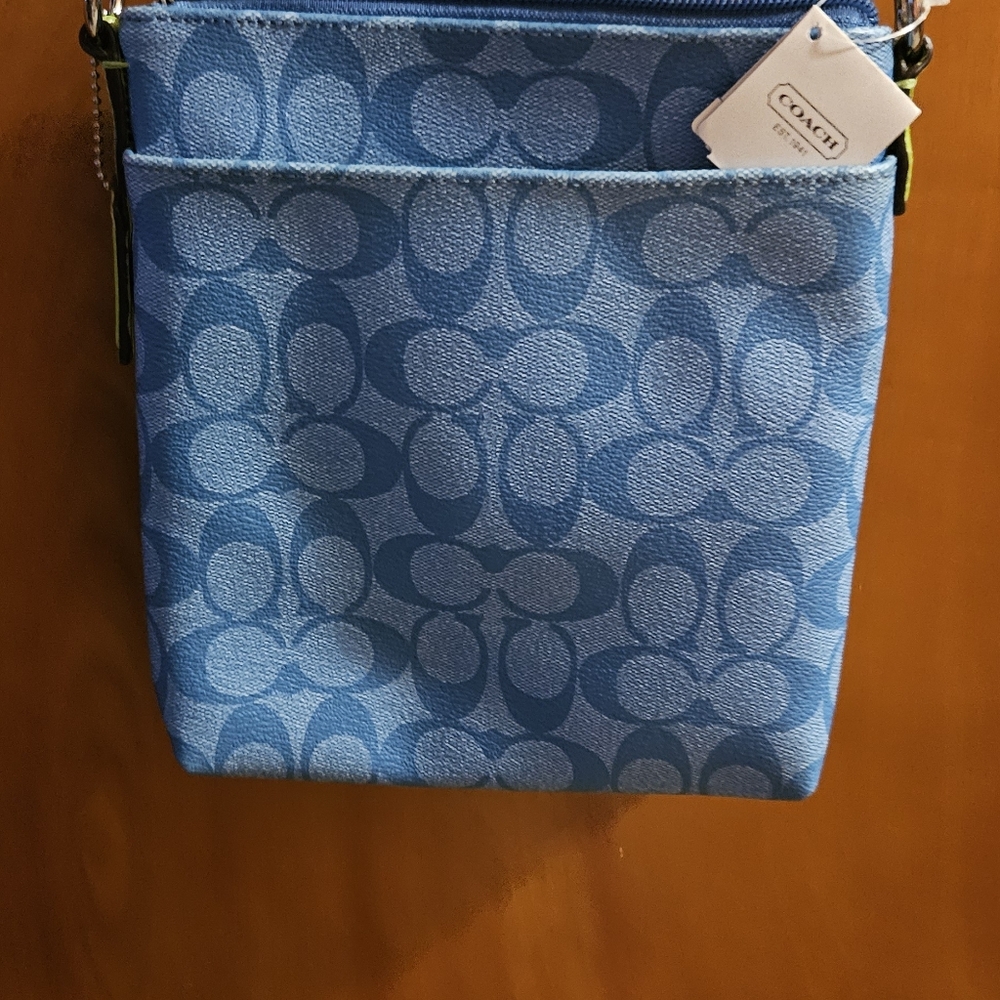 Coachhandbags - Picture 3 of 3